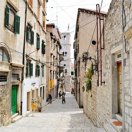 Mara Apartment Sibenik Luaran gambar